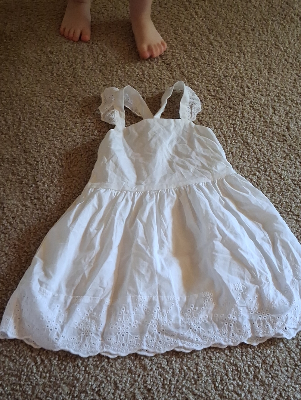 Carter's 2T Toddler Girls White Eyelet Cotton Sundress